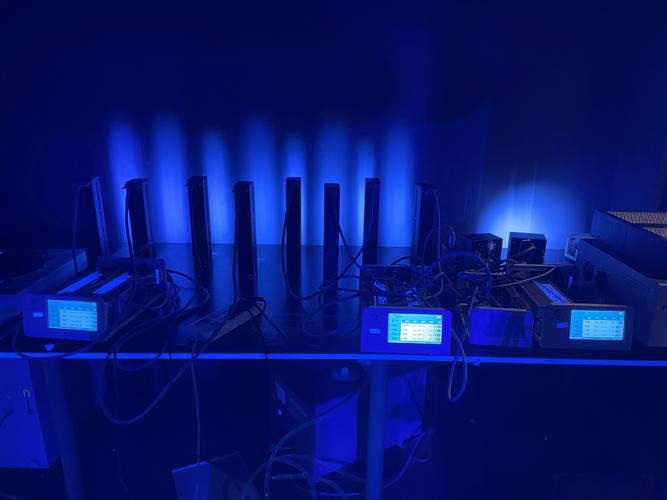 涂层在长期摩擦、紫外线照射或高低温交替环境下，防护效果能维持多久？失效后是否有明显征兆？